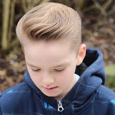 Locken im länge akzentuieren haarschnitte für jungen lockenkopf. 1001 Ideen Fur Jungen Frisuren Zum Nachmachen