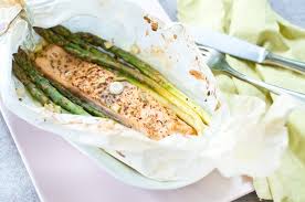 Gruner Spargel Und Lachs Aus Dem Backofen Spargel Gute Gerichte Und Rezepte