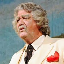 Longtime Mark Twain performer returning to the Canton Theatre