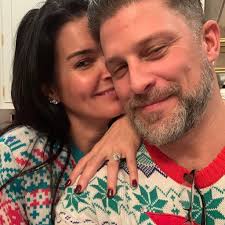 The loss was felt throughout the cast and crew, which is what led to them. Angie Harmon Gets Engaged To Greg Vaughan On Christmas Ew Com
