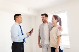 Apartment manager compensation the average compensation for an apartment manager ranges anywhere from $47,150 to $101,928. 3 Things Successful Property Managers Do Camm Construction