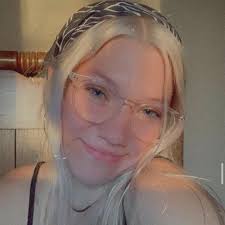 Chloe Hinkle and Dawson Furnish's Wedding Website