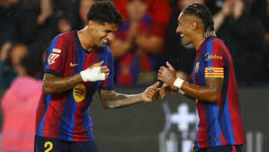 برشلونة يكتسح راسينج سانتاندير بسباعية ويواصل صدارة الدوري الإسباني