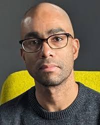 Ian Lawrence's Instagram, Twitter & Facebook