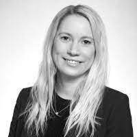 Marianne Luth's Instagram, Twitter & Facebook