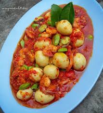 Angkat dan sajikan untuk 5 porsi (1 porsi = 185 kalori). Resep Inirecipes Sambal Goreng Telor Puyuh Pete Udang Bahan 250 Gram Udang 15 Butir Telur Puyuh 2 Papan Petai Gula Merah Garam Merica Daun Jeruk Air Secukupnya Bumbu Halus 7 Buah