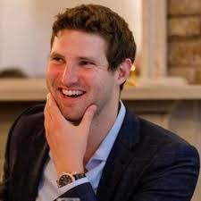 Harry Summers's Instagram, Twitter & Facebook