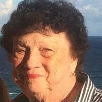 Alice Bourgeois's Instagram, Twitter & Facebook