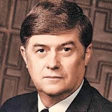 Robert Lamons's Instagram, Twitter & Facebook