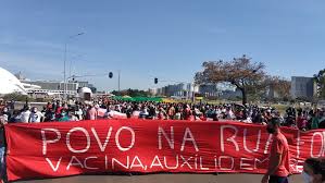Para ela, a ação de hoje deve ajudar a pressionar o congresso. Manifestacao Contra Bolsonaro Fecha Eixo Monumental Em Brasilia Distrito Federal G1