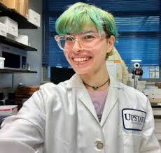 Denise Ballou's Instagram, Twitter & Facebook