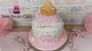Prinzessin kuchen kaufen sie müssen nur für die küche einen von solchen frauen haben. Prinzessinen Torte Princess Cake Geburtstagstorte Mit Kronchen Youtube