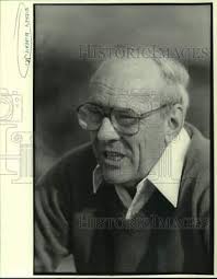 1982 Press Photo Sidney Murray Jr.