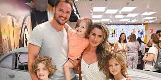 EastEnders star James Bye and wife Victoria confirm sex of new baby