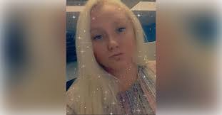 Nicole Boland's Instagram, Twitter & Facebook