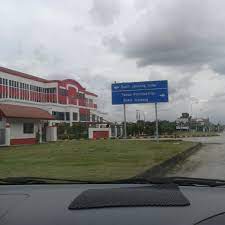Whether you want to experience the city like a tourist or follow the locals, check out this great resource for your trip. Fotos En Balai Bomba Dan Penyelamat Bukit Jelutong Estacion De Bomberos