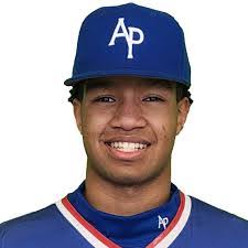 Chris Bogan's Instagram, Twitter & Facebook