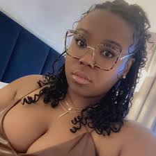 Tequilla Humphrey and Antowyn Washington's Wedding Website