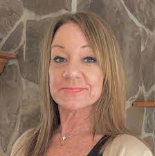 Jennifer Celeste's Instagram, Twitter & Facebook