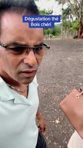 Dégustation de Thé à Bois Chéri : Goûtez l'Authentique