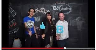 love this photobooth video for the dusseldorf germany event http www youtube com watch v xtikk8 portfolio review event organization volunteer organization