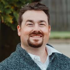 MINIMUM 3 YEARS EXPERIENCE*