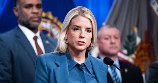 AG Pam Bondi visits Minnesota, announces 16 arrested for alleged attacks on feds