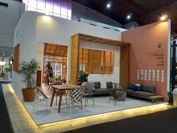Seni kontemporer adalah salah satu cabang seni yang terpengaruh dampak modernisasi. Hospitality Indonesia 2019 Pameran Tren Desain Furnitur Berwawasan Lingkungan Arsitag