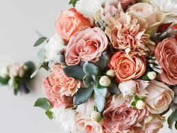 Come Scegliere I Fiori Da Regalare Per Un Compleanno Articoli Da Lafiorista It