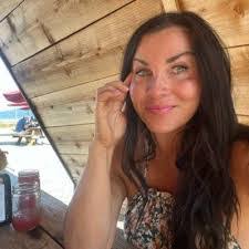 Rae Jensen's Instagram, Twitter & Facebook