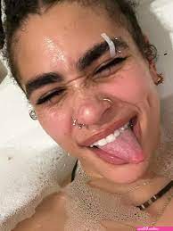 chalially porn - Sexy photos