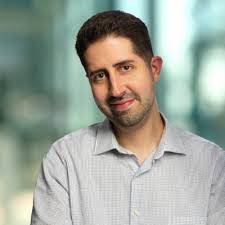 Robert Babecki's Instagram, Twitter & Facebook