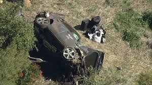 Tiger woods escaped a tuesday car accident with his life, but suffered significant leg injuries. No Charges Anticipated In Tiger Woods Car Crash Abc News