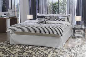 Das kopfteil besteht aus zwei riesigen kissen, an die man sich wunderbar. Tom Tailor Boxspringbett Cushion Box Mit Topper Boxspringbetten Betten Schlafzimmer Mobel Betten Prinz Gmbh