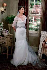 Top angebote auf brautkleider vintage und hochzeitskleider spitze. Die Schonsten Brautkleider Aller Serien Zeiten Die Wir Nie Vergessen Werden Vogue Germany