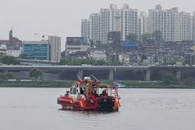 아무도 믿지 말 것이며 아무도 사랑하지 말라. Sgcmb7jmnbbgdm