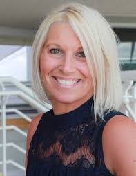 Danielle Maser's Instagram, Twitter & Facebook