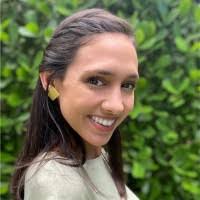 Nicole Goddard's Instagram, Twitter & Facebook