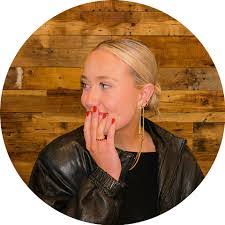 Brooke Holland's Instagram, Twitter & Facebook