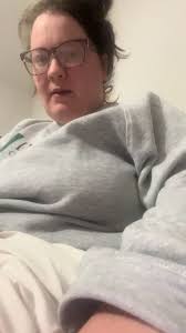 Carly Beck|📚books and things| (@thatopalgirlreads)