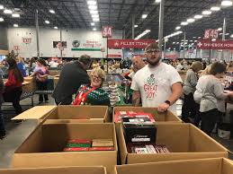 Locals travel to Atlanta for Operation Christmas Child