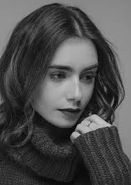 11:25 edt, 25 june 2021 | updated: Daily Lily Collins Photo Lily Collins Portrait Photography Poses Portrait Photography