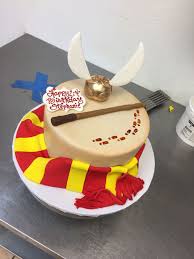 I've always made cake pops that she is interested in and enjoys, but this time i made something fun for me! Popsugar Harry Potter Cake Harry Potter Food Harry Potter Birthday Cake