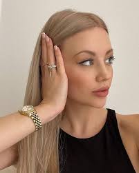 Marina Lyon (marinalyon04)