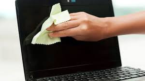 Maybe you would like to learn more about one of these? Astuces Pour Nettoyer Le Clavier Et L Ecran D Un Ordinateur Astuces Pour Nettoyer Comment Nettoyer Son Ordinateur Nettoyer Son Ordinateur