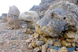 Jan 20, 2021 · dalam topik ini, anda akan menemukan semua jawaban dan jawaban yang diperlukan untuk dipecahkan wow gunung nemrut 305 hingga 320. Mount Nemrut Turki Mencari Kepala Yang Tergeletak Pergidulu Com