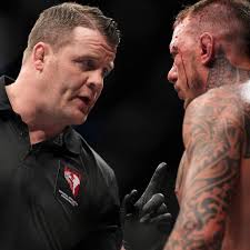 Morning Report: Renato Moicano thankful Marc Goddard didn't stop fight with  Rafael dos Anjos at UFC 272