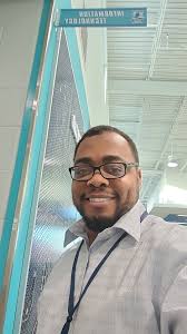 Darwin Shorters (@MrShorters)