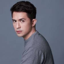 Dennis Trillo (@dennisnatics)