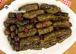 Zeytinyagli Visneli Yaprak Sarma Tarifi Yemek Tarifi Yemek Tarifleri Yemek Iftar